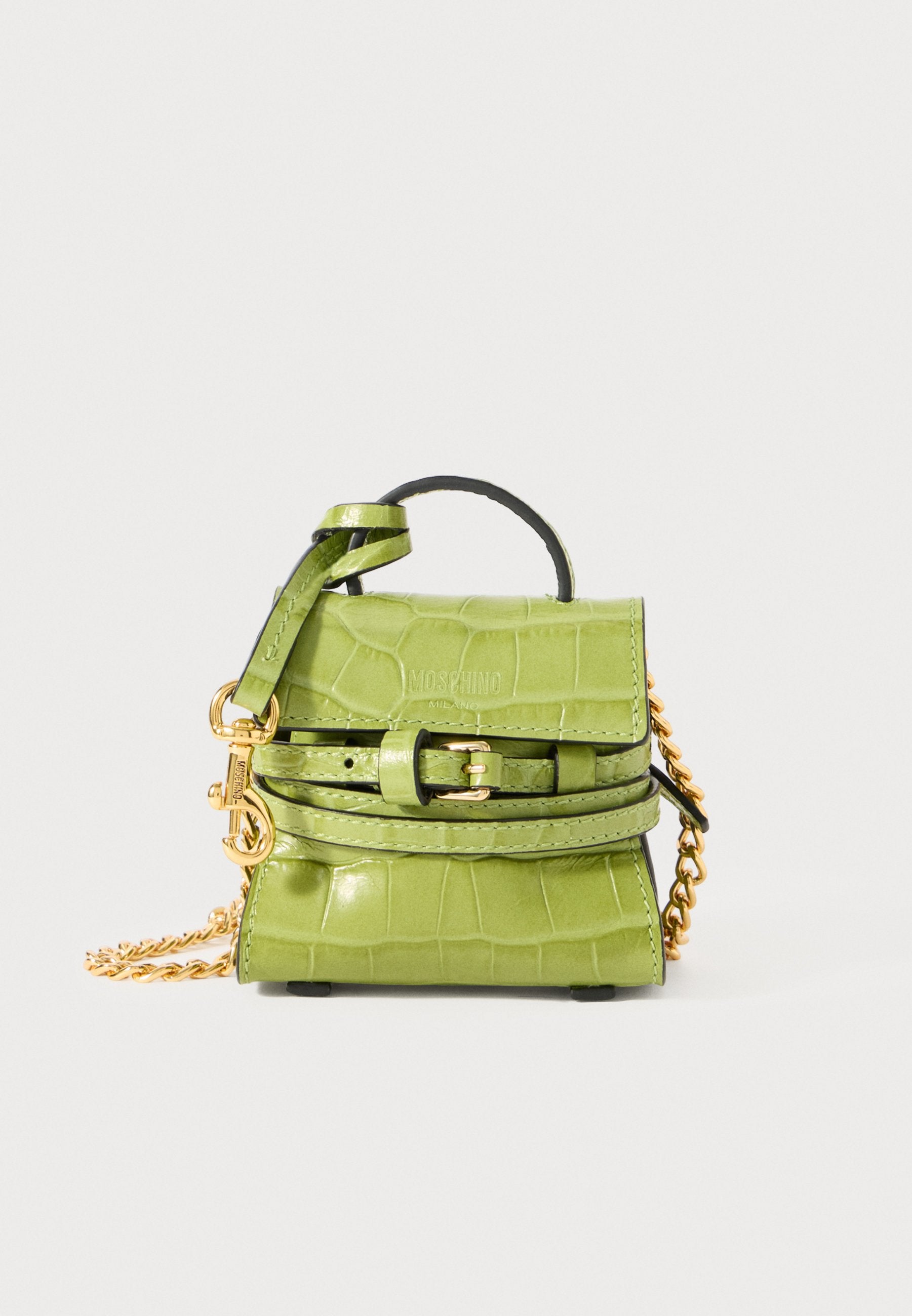 MOSCHINO