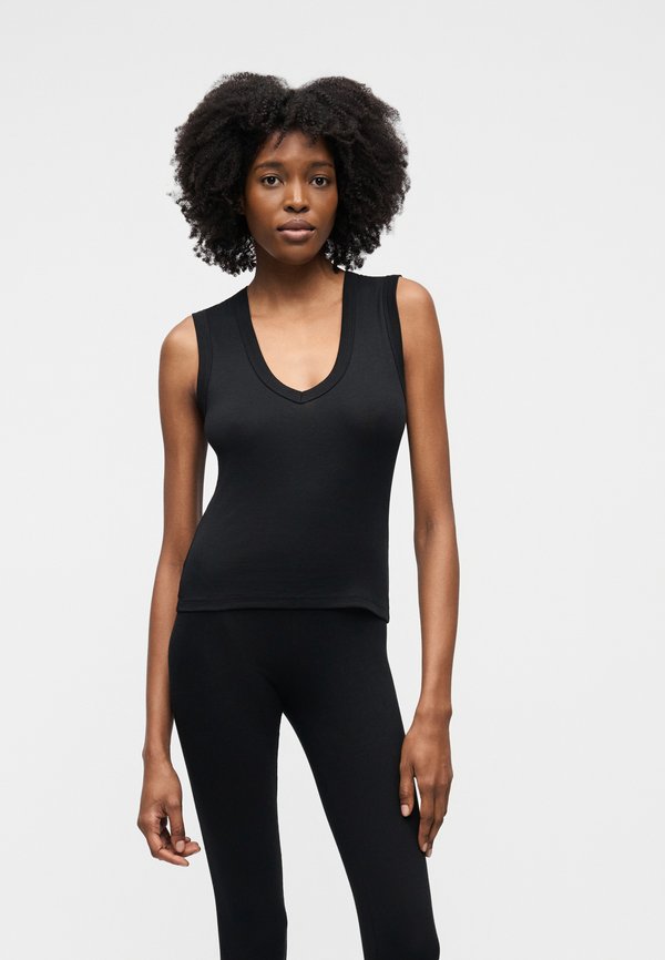 ONLY Tall ONLMILA V NECK 2 PACK