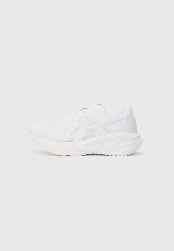 ASICS NOVABLAST 5