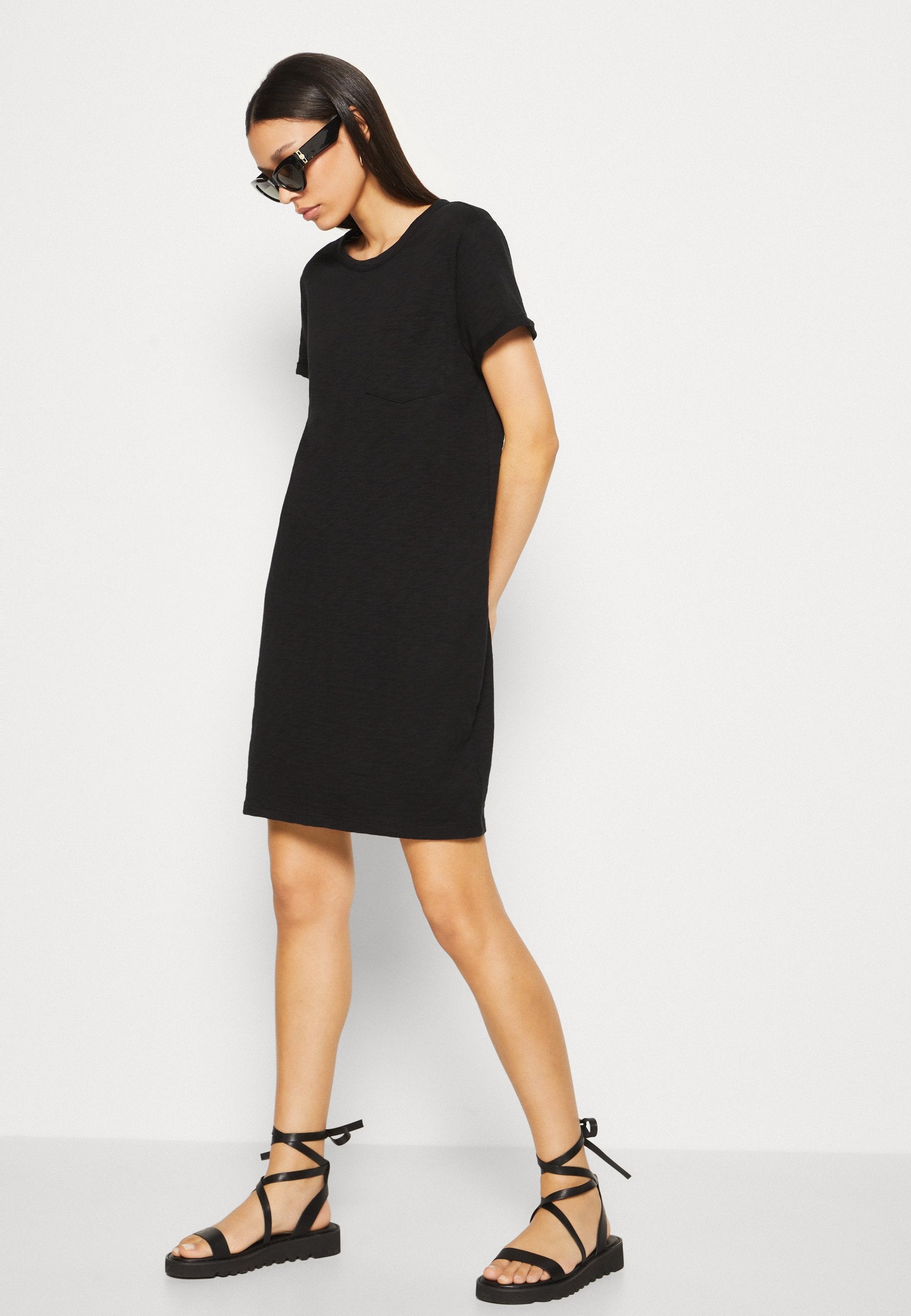 GAP TEE DRESS