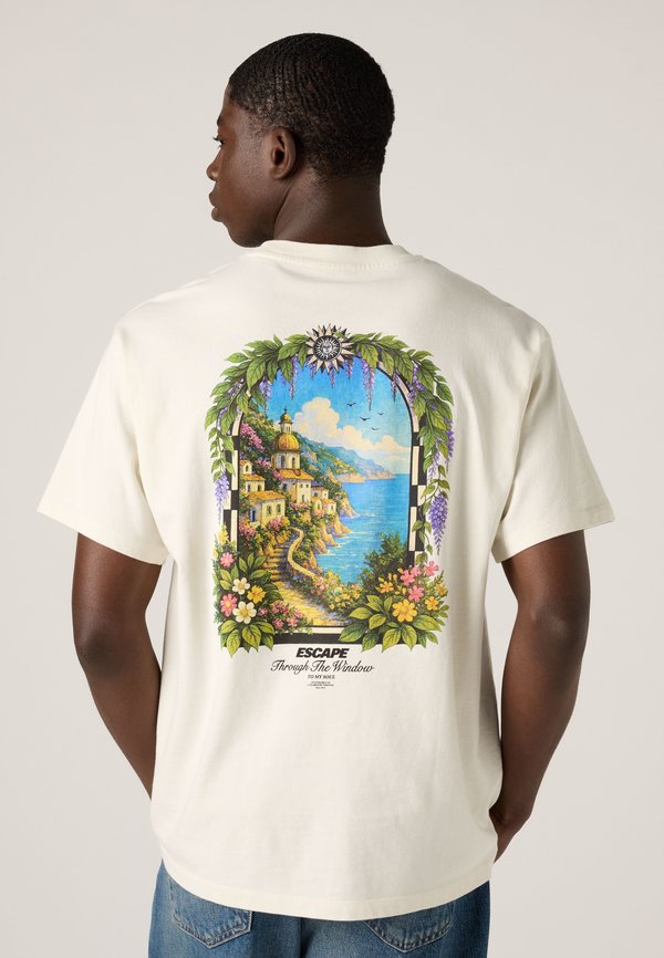 Levi's® VINTAGE FIT TEE - Print T-shirt - egret