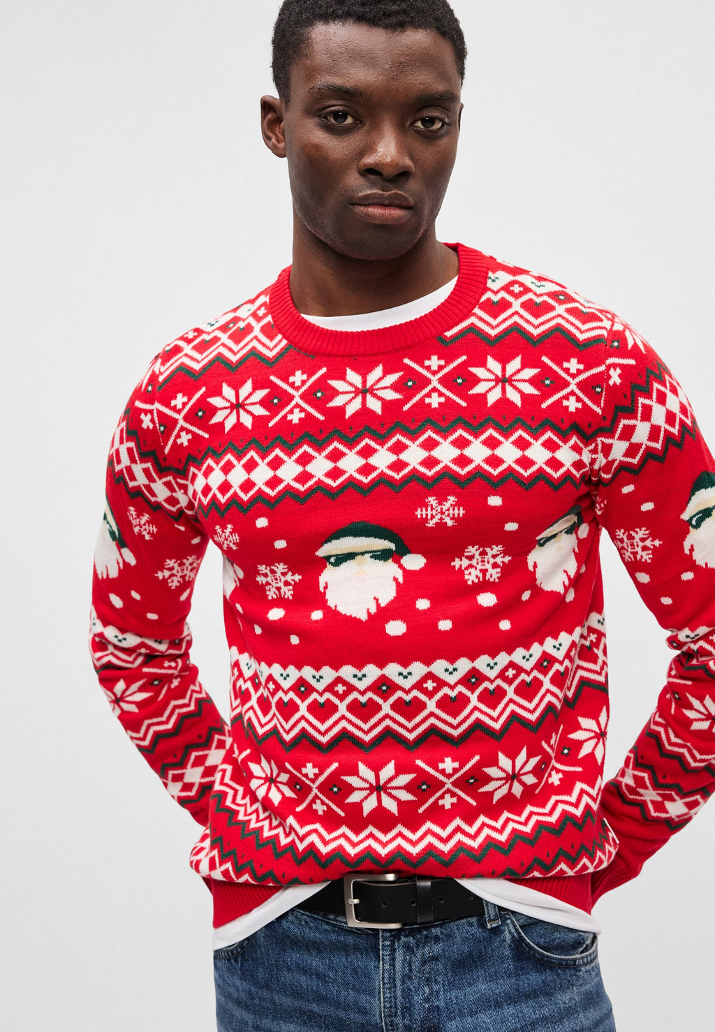 SANTA SWEATER Media 7