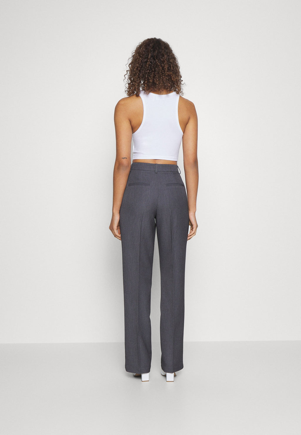 ONLHATTIE PANT Media 4