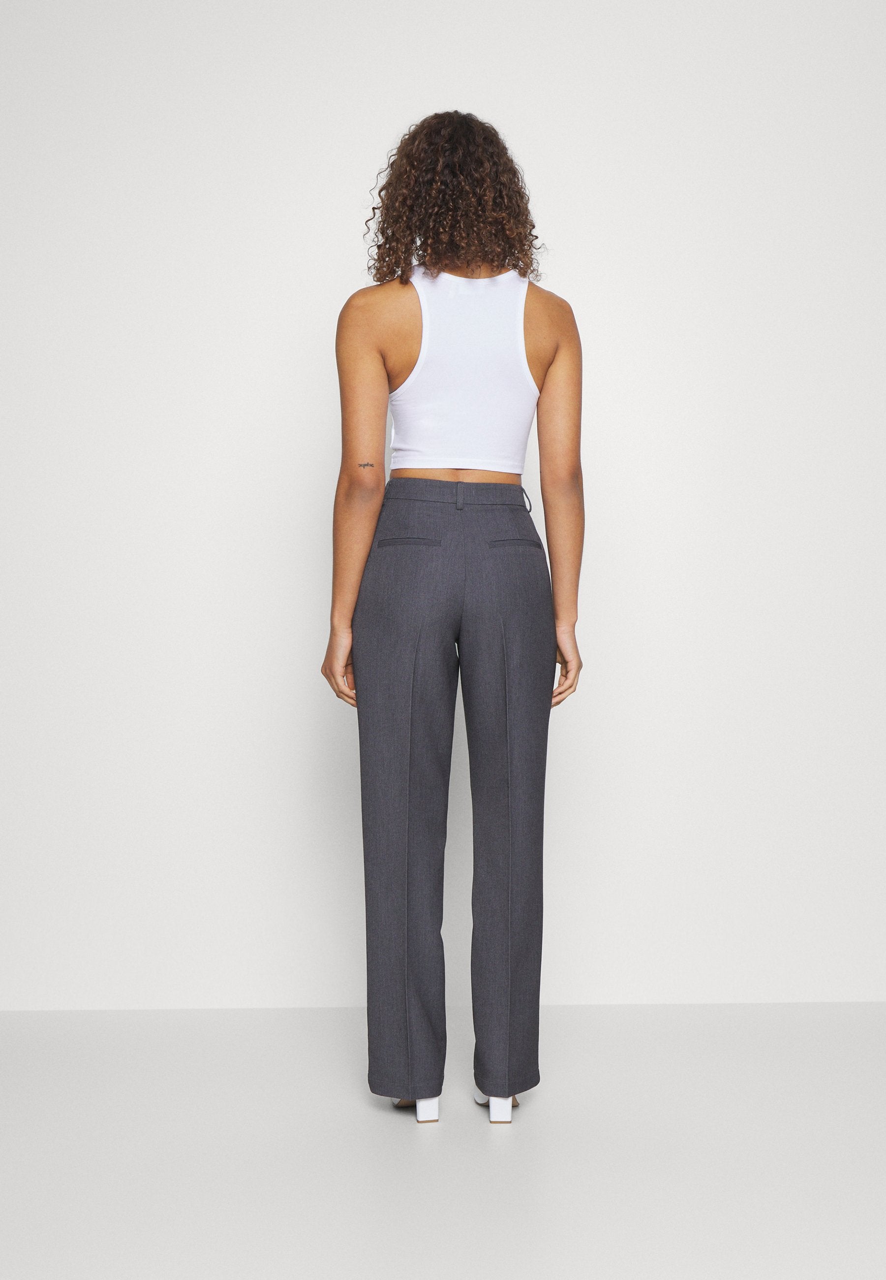 ONLHATTIE PANT Media 4