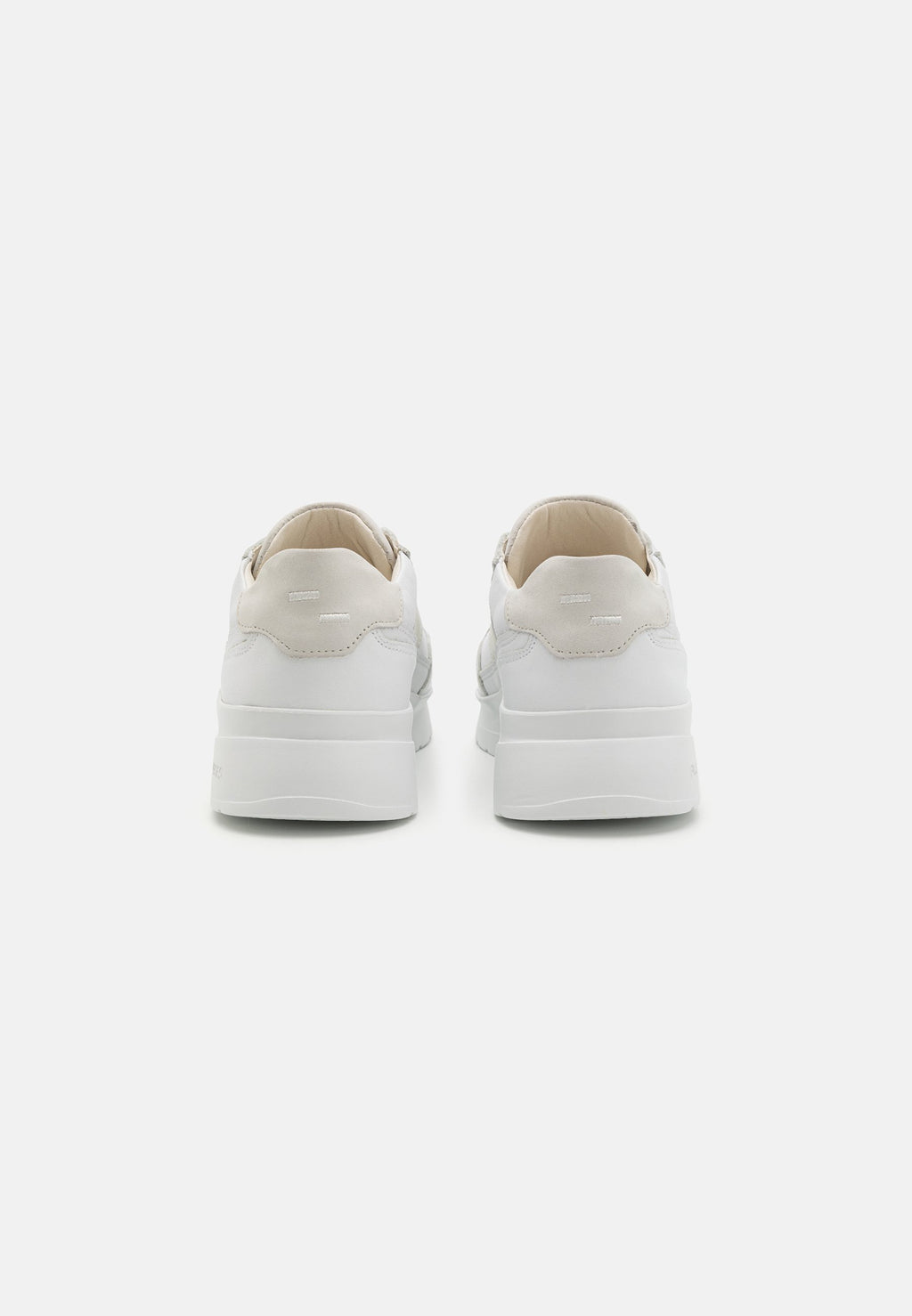 Filling Pieces JET RUNNER