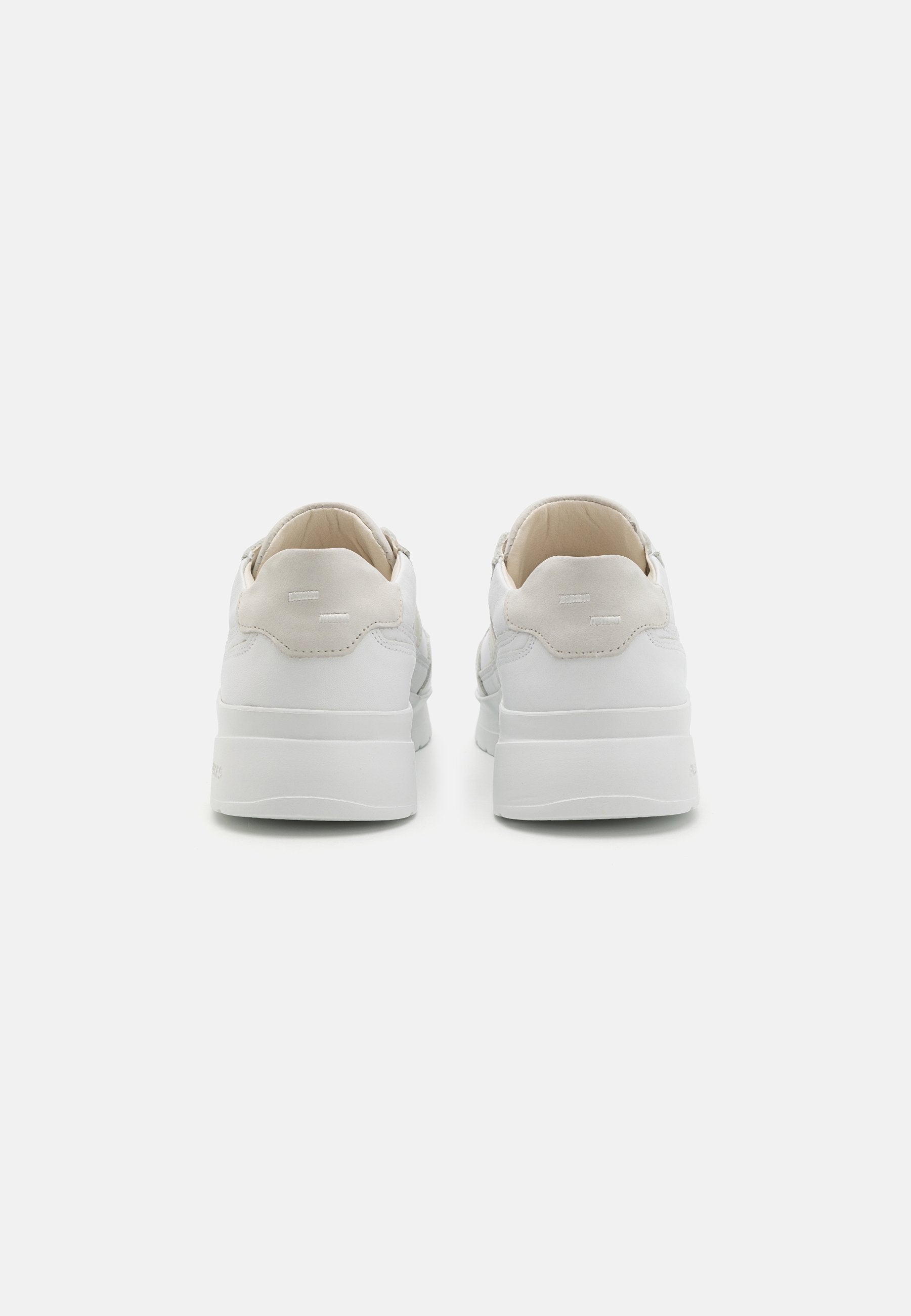 Filling Pieces JET RUNNER