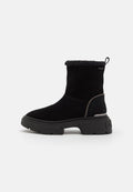 REMEDY SLIP ON Media 1