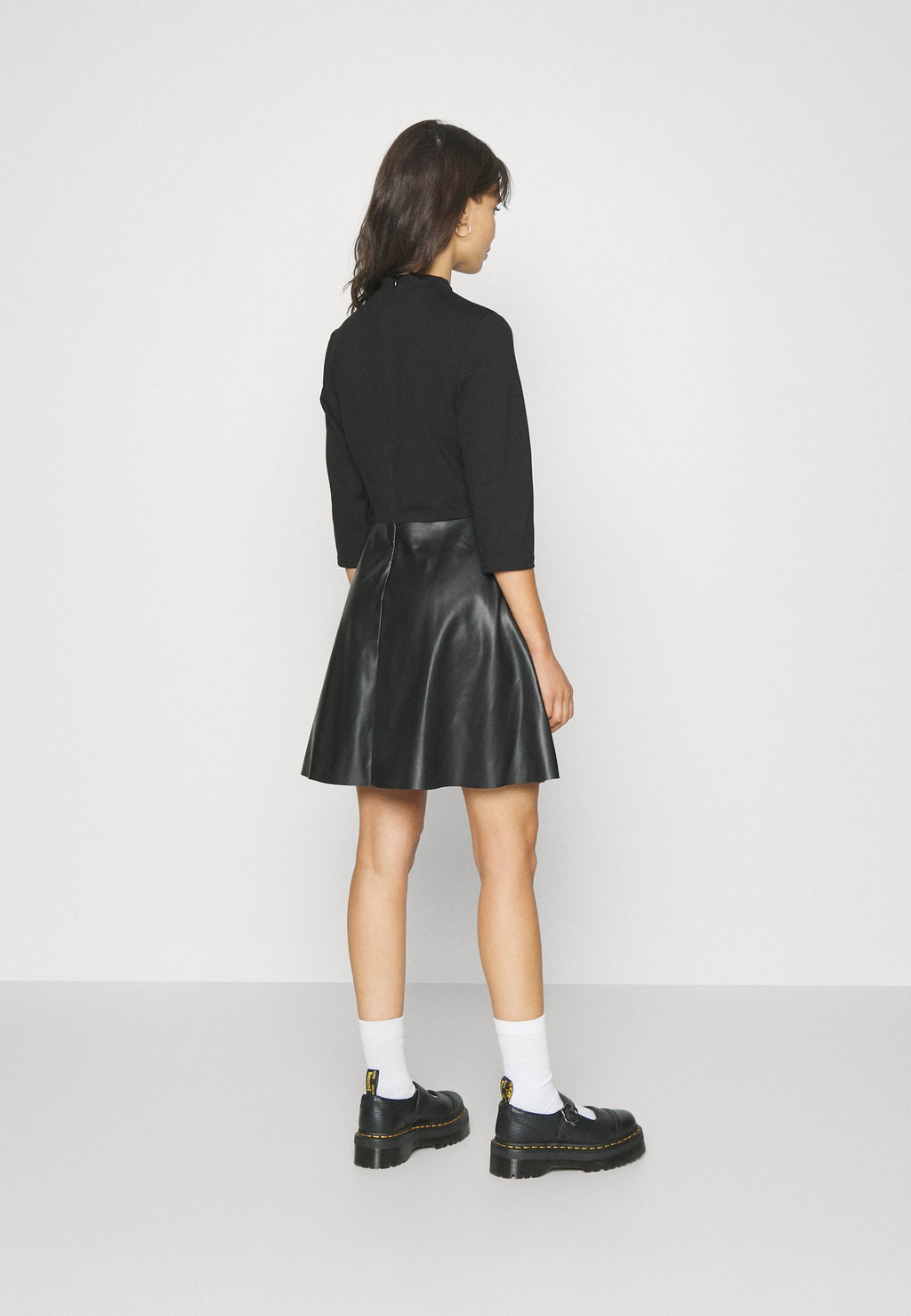 ONLMADDIE MIX DRESS Media 4
