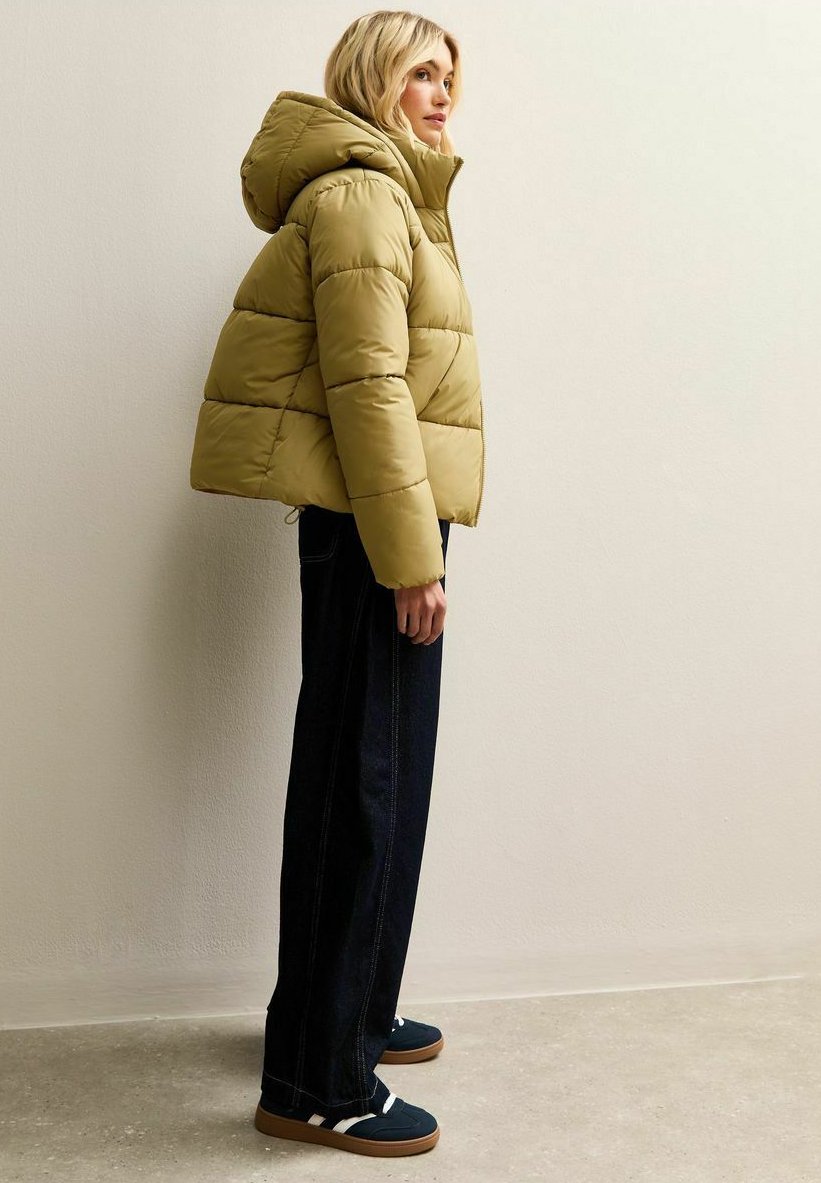 New Look HOODED CROPPED PUFFER