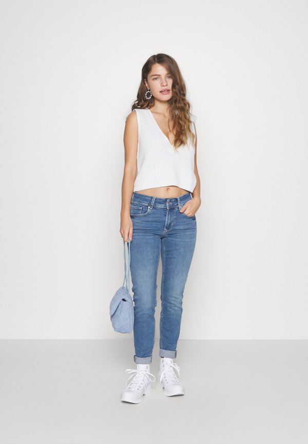 Vero Moda Petite VMEMBRACE MR PUSH UP