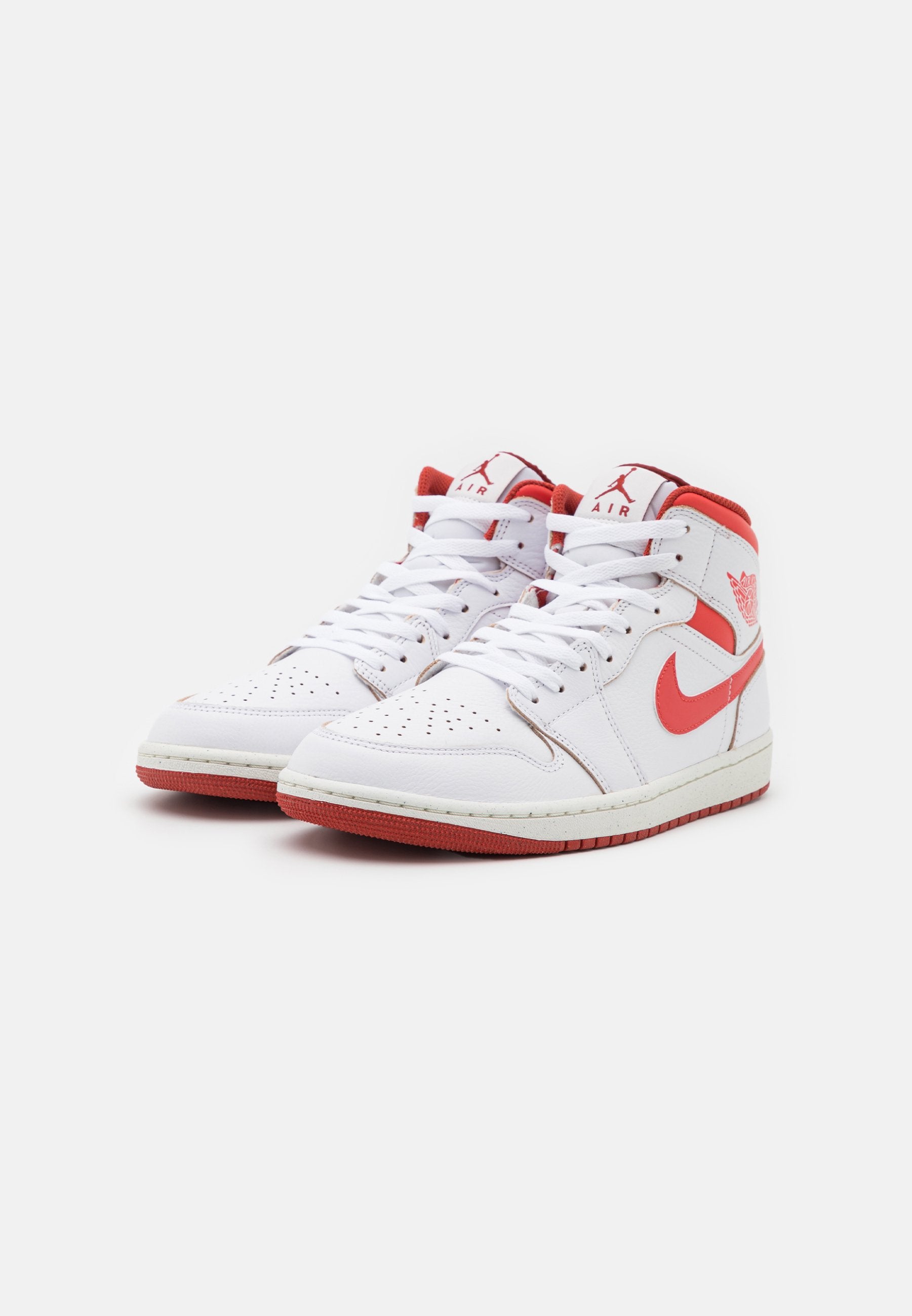 Jordan AIR JORDAN 1 MID SE