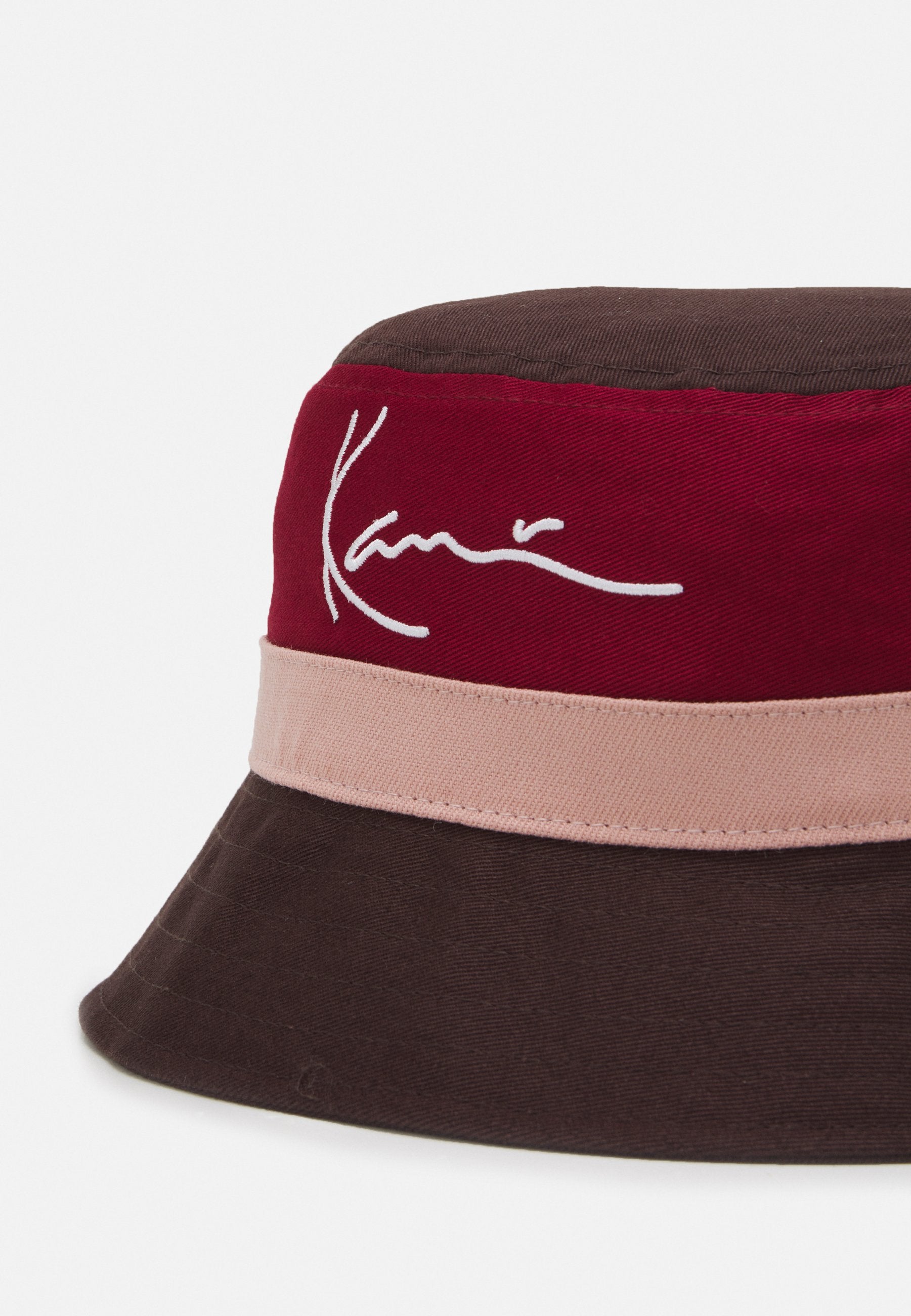 Karl Kani SIGNATURE BLOCK BUCKET HAT UNISEX