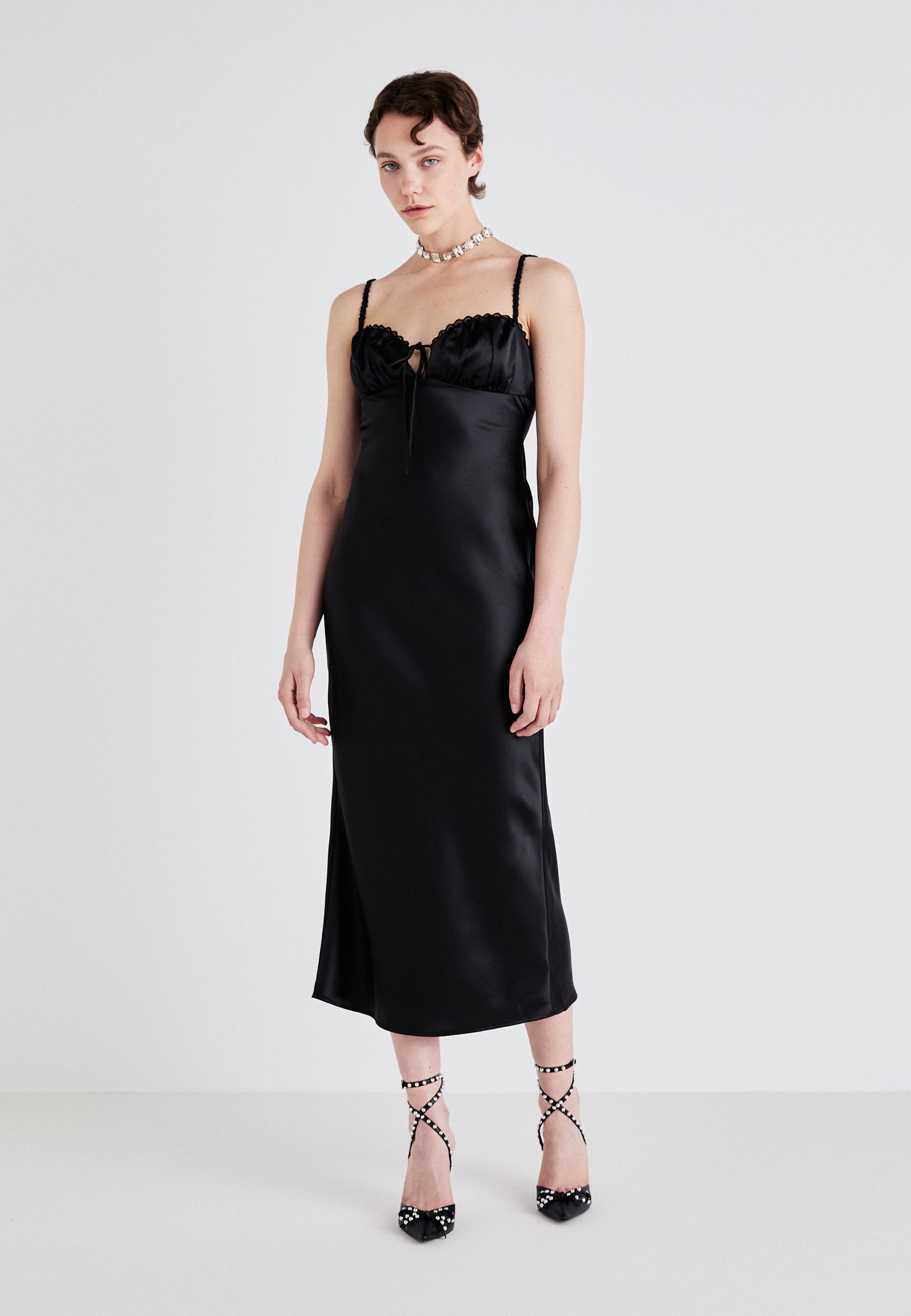 Gina Tricot MIDI DRESS