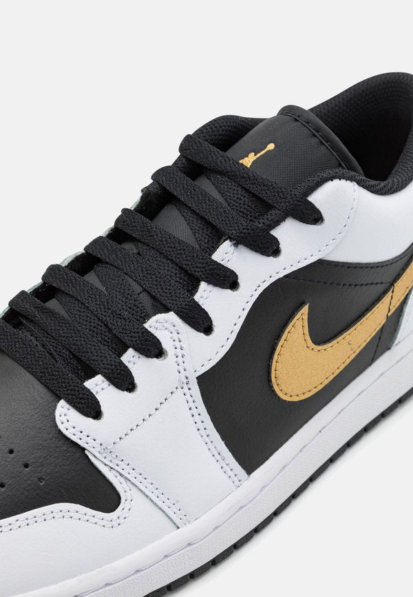 Jordan AIR JORDAN 1