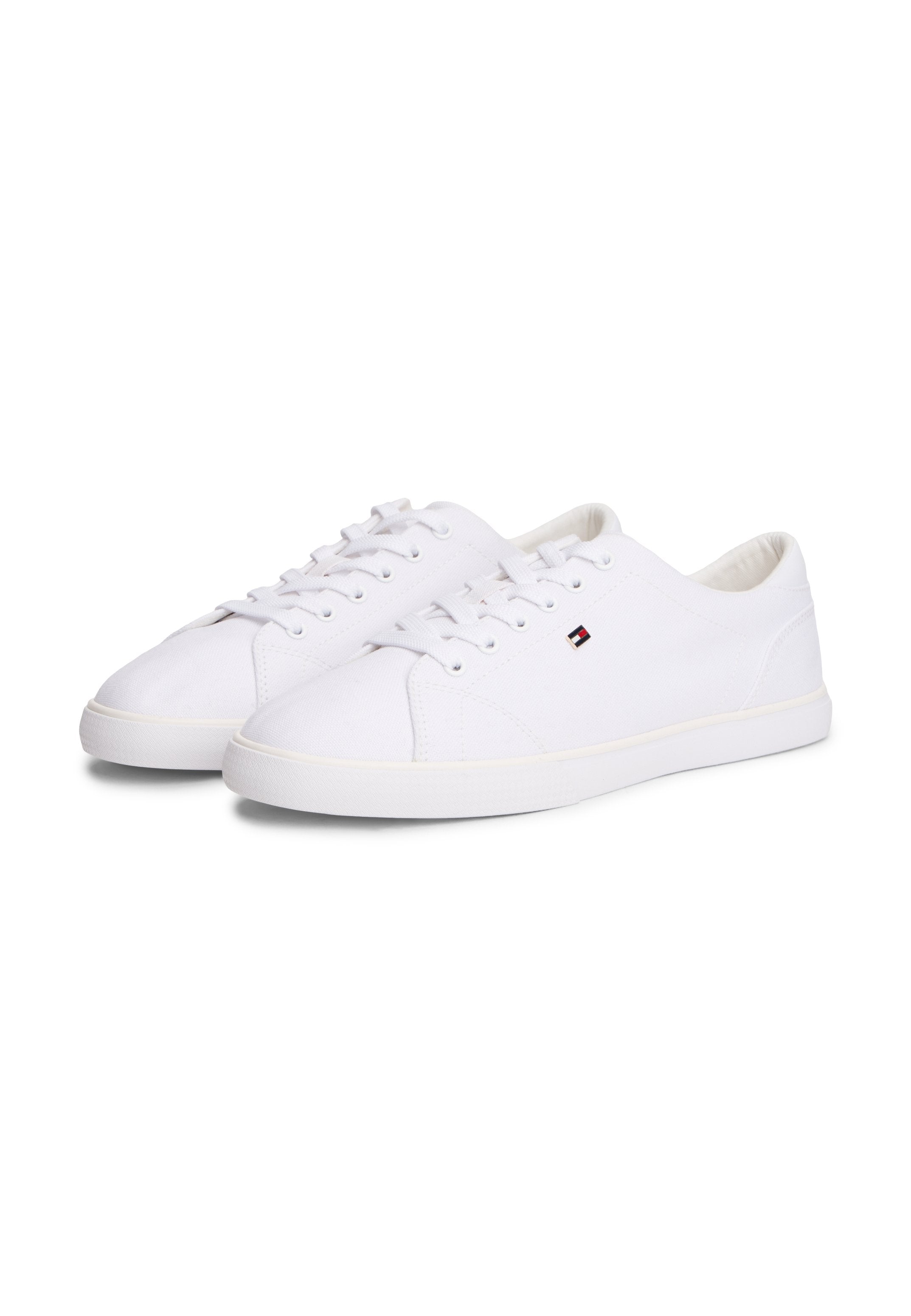 LOW PROFILE CANVAS LACE-UP TRAINERS Media 2