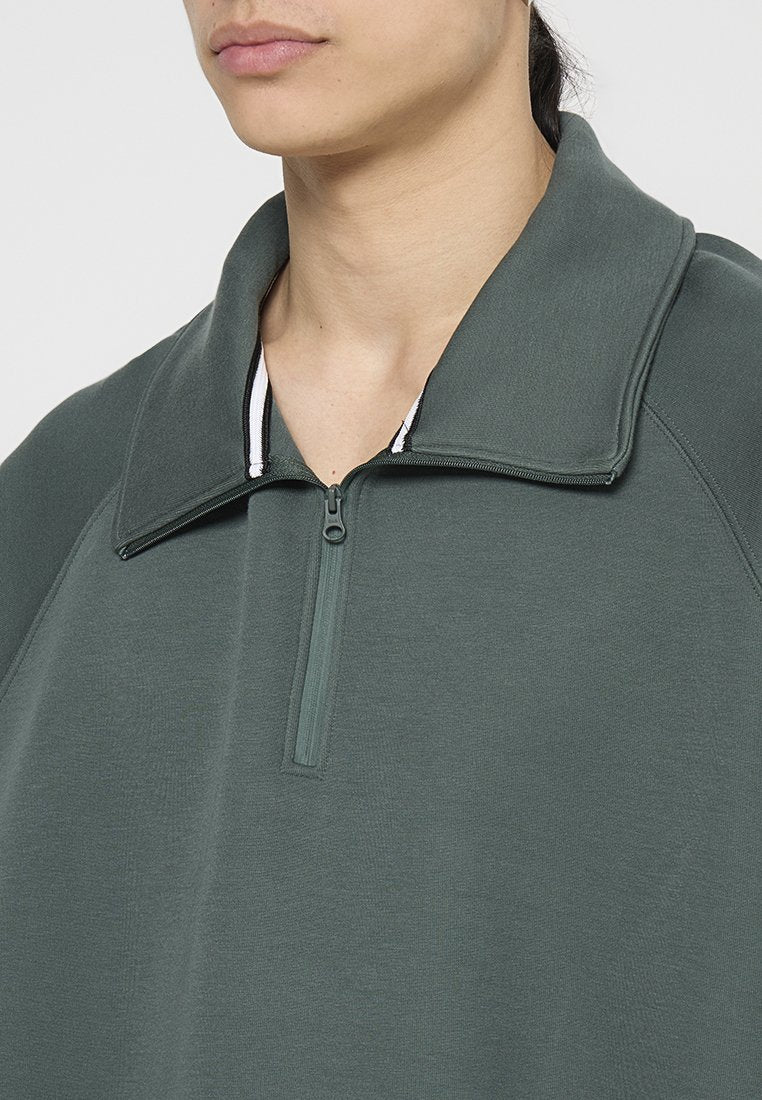Nike Sportswear OVERSIZED