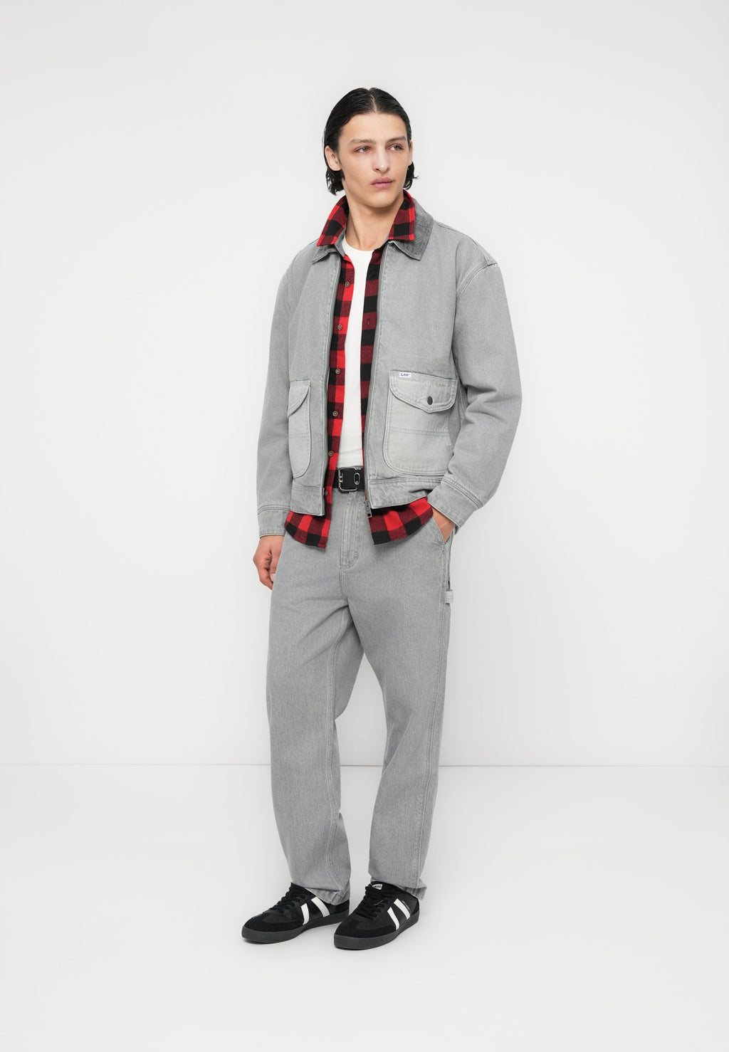 Lee SLOUCHY