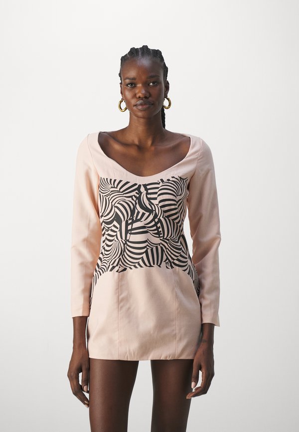 Joseph Ejiro LOOK