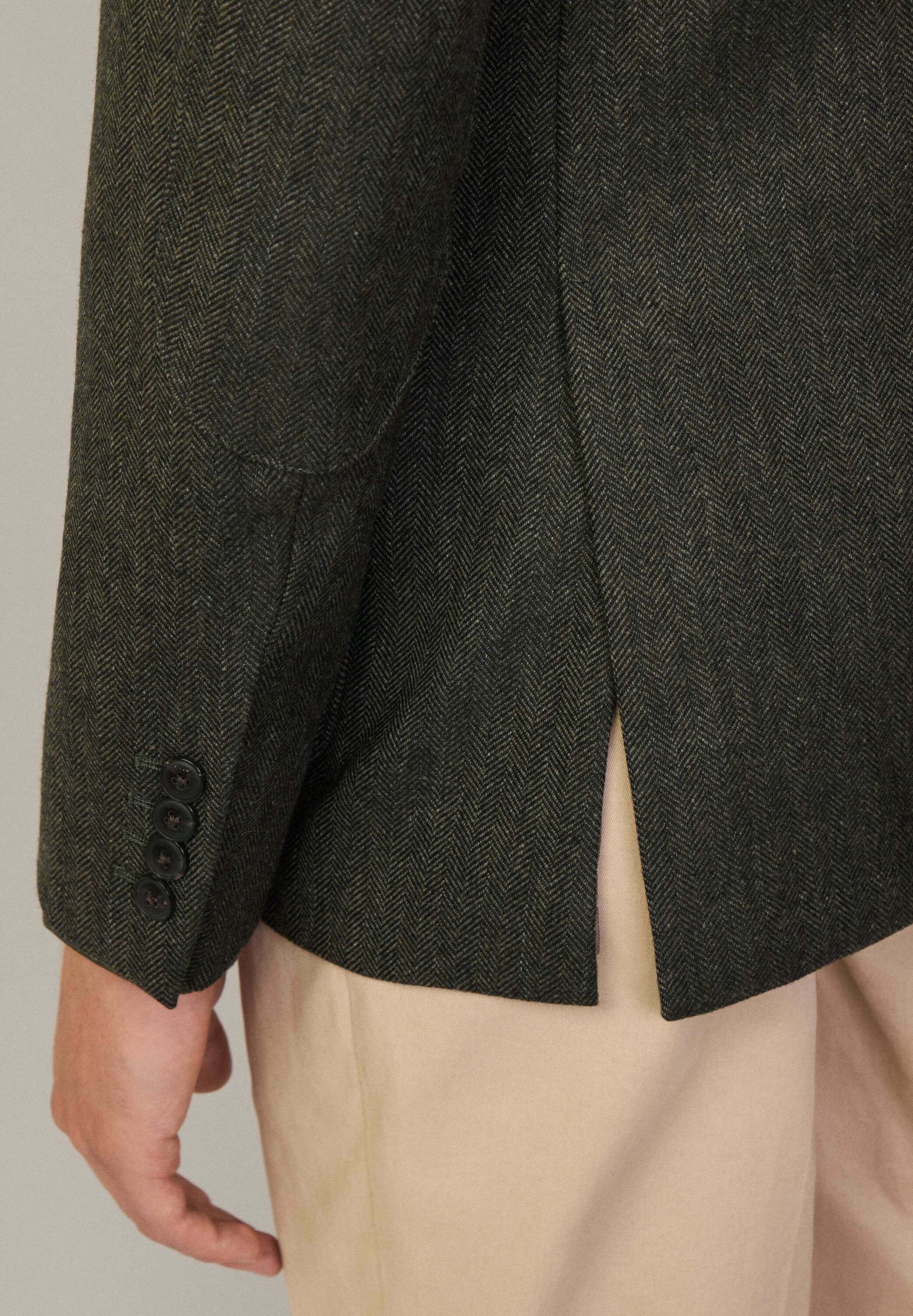 Hackett London