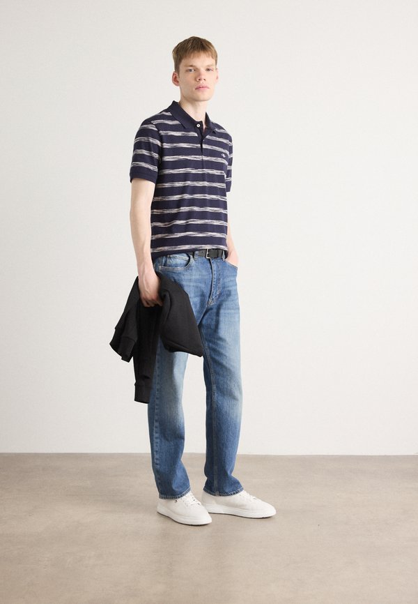 GANT STRIPED