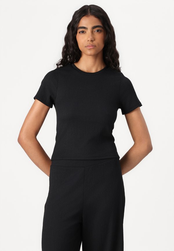 ONLY ONL30 BILL O NECK SHORT