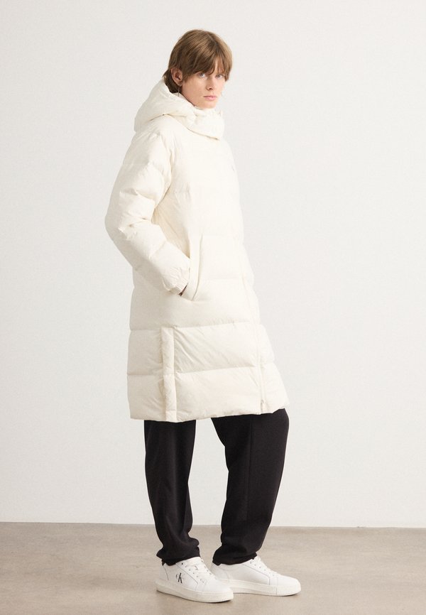 Calvin Klein Jeans ESSENTIAL MIDWEIGHT LONG PUFFER