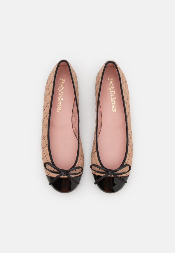 Pretty Ballerinas