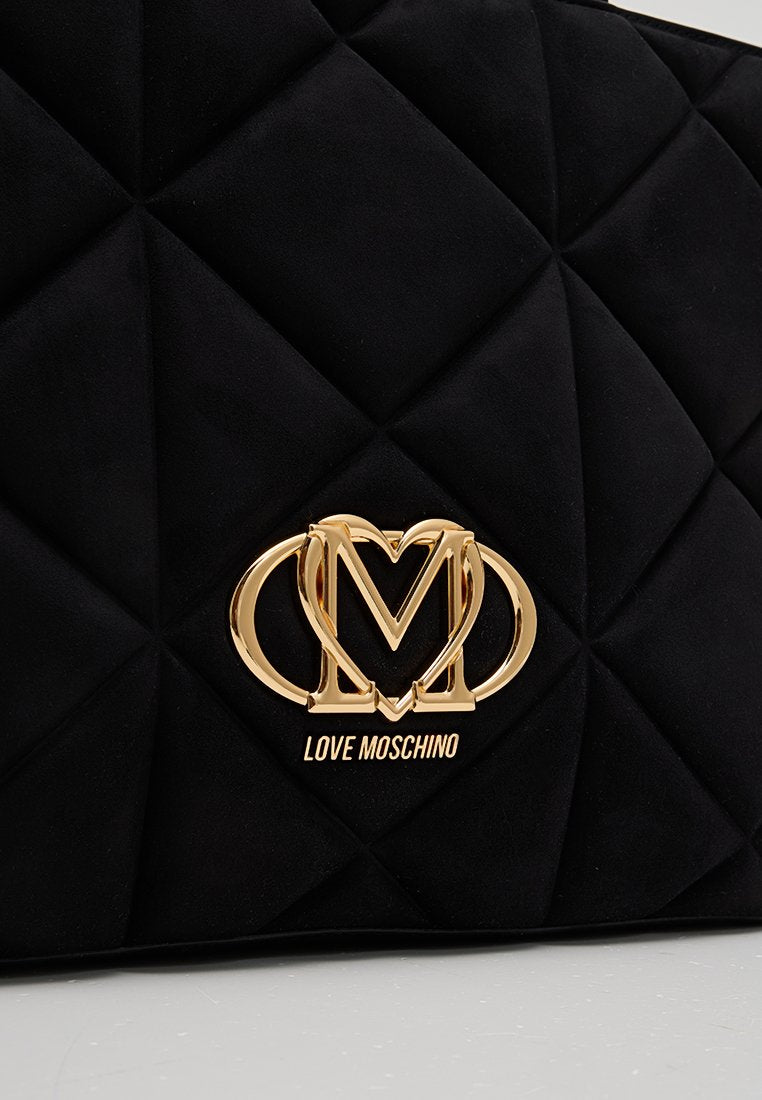 Love Moschino