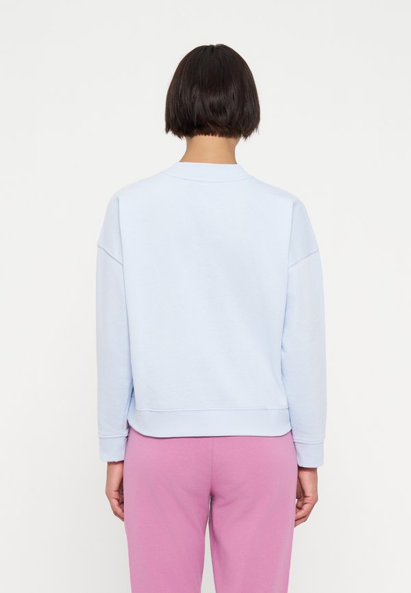 DKNY