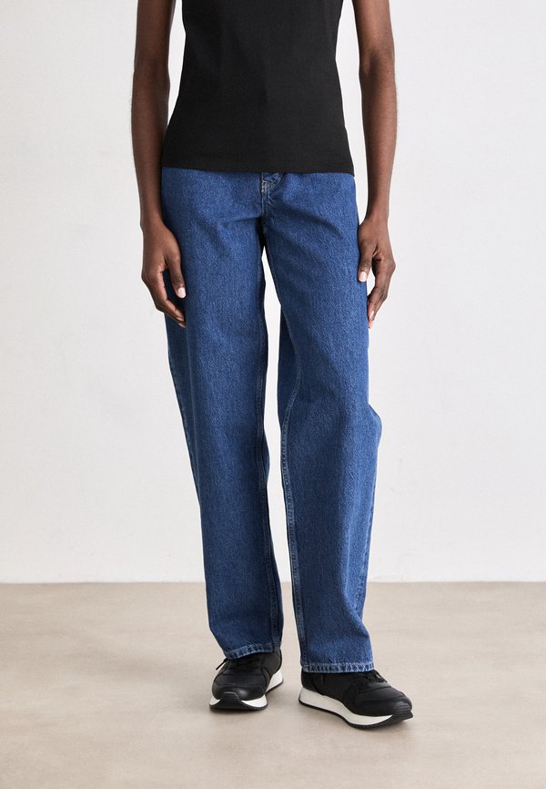 Calvin Klein Jeans LOOSE
