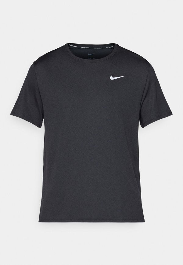 Nike Performance MILER - Sports T-shirt - black/reflective silver