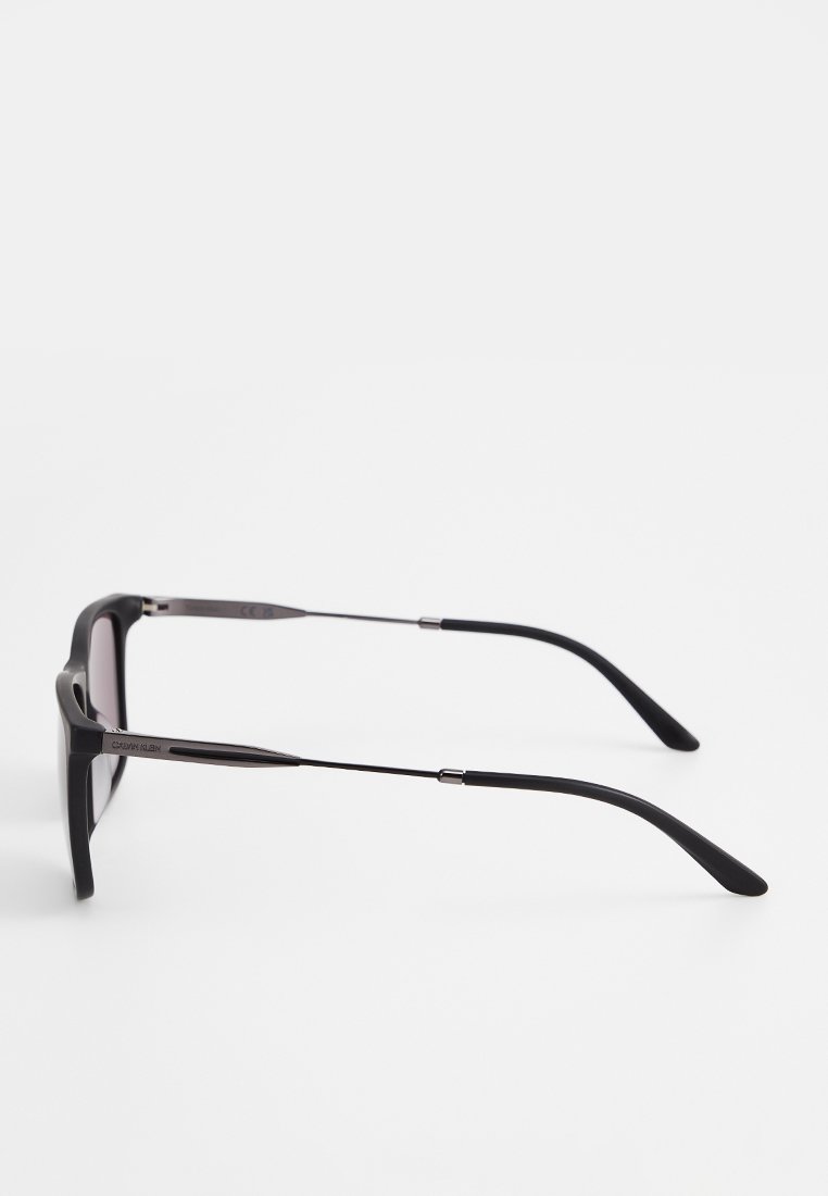 Calvin Klein Sonnenbrille Media 4