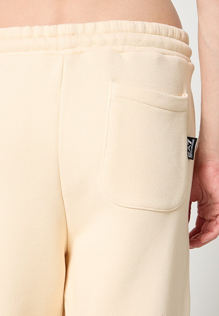 EA7 Emporio Armani Jogginghose Media 7