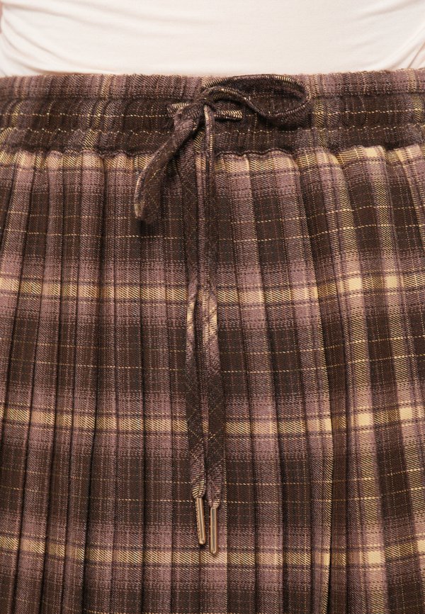 Scotch & Soda