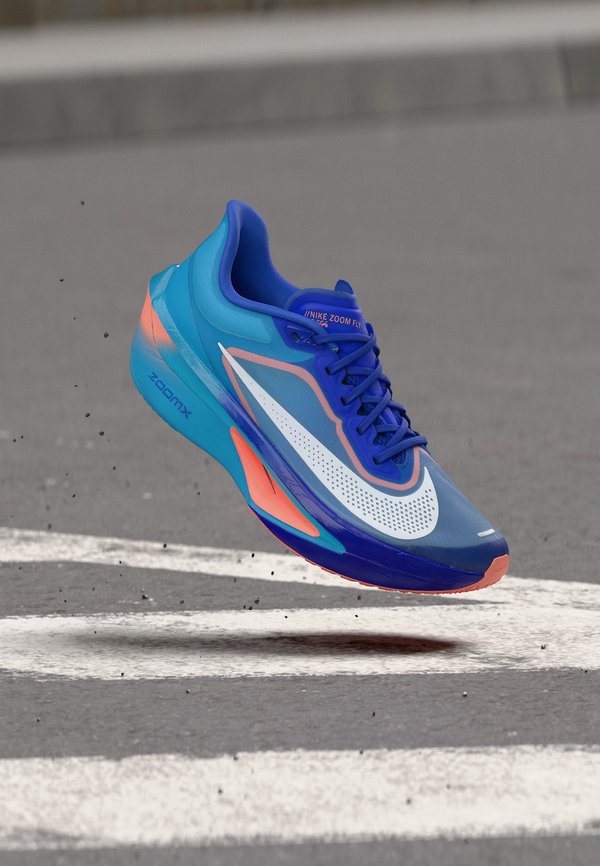 Nike Performance ZOOM FLY  - Road running shoes - racer blue/white/blue lightning/atomic pink/indigo burst