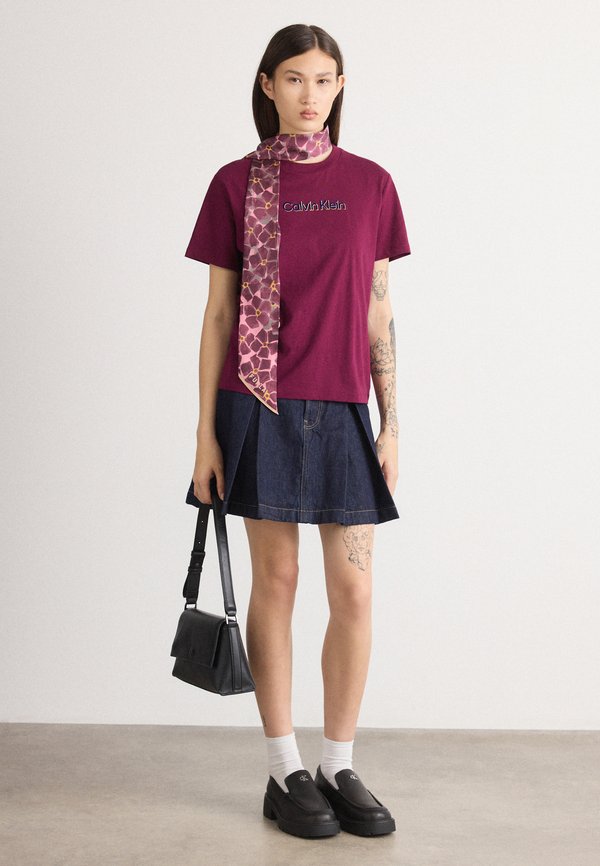 Calvin Klein Jeans CLASSIC FOIL TEE