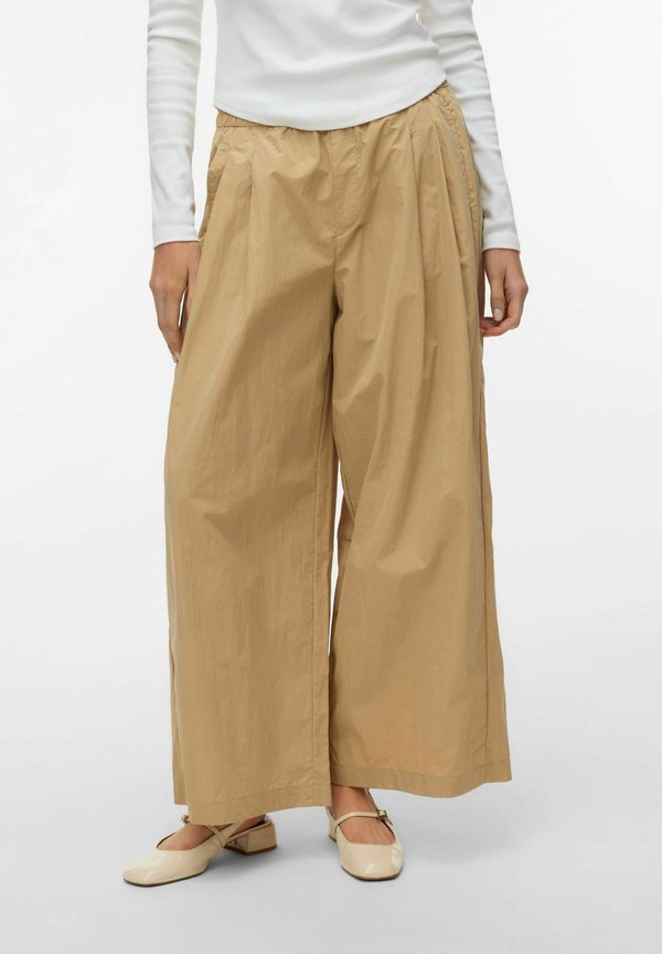 Vero Moda VMJOSE Mid waist - Trousers - silver mink