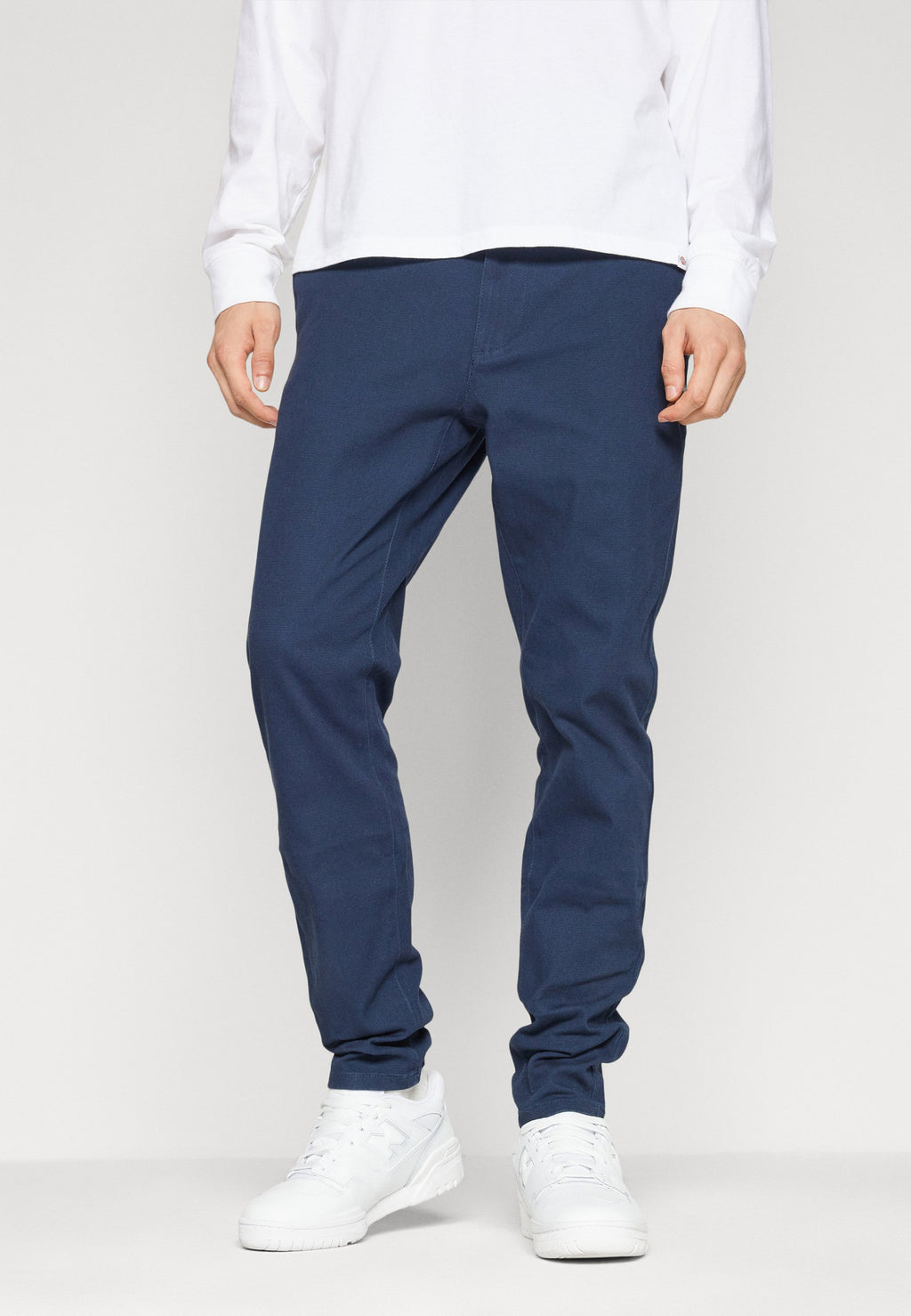ONSMARK SLIM TAPERED Media 5