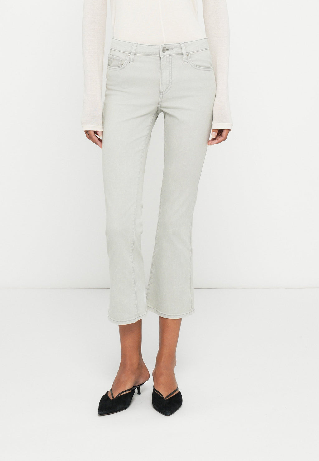 Armani Exchange Flared Jeans Media 1