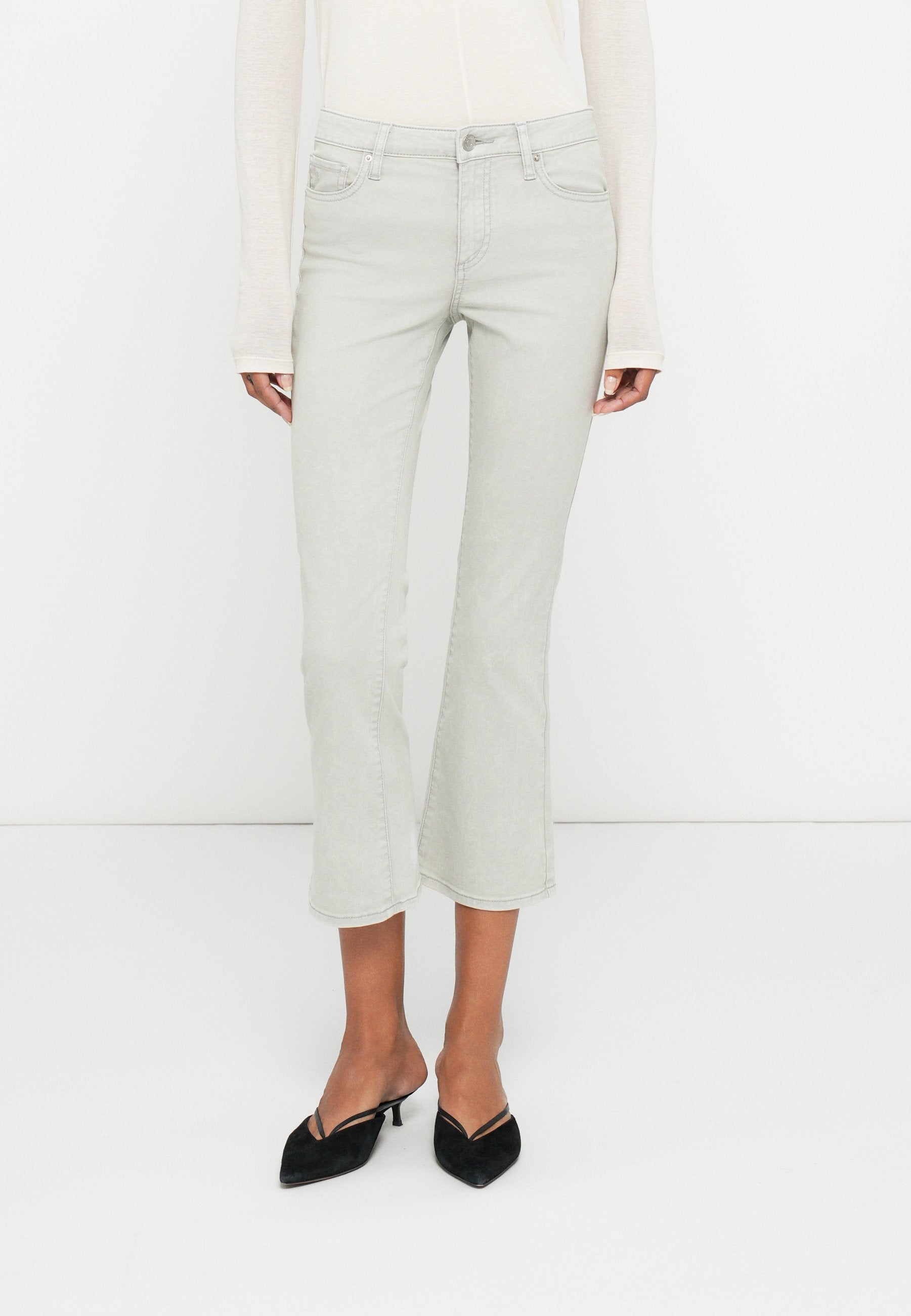 Armani Exchange Flared Jeans Media 1
