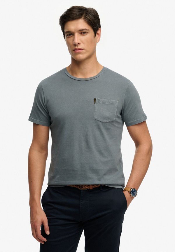 Superdry & Co SUPERDRY CLASSIC ESSENTIAL POCKET T-SHIRT.. - Basic T-shirt - blue mirage