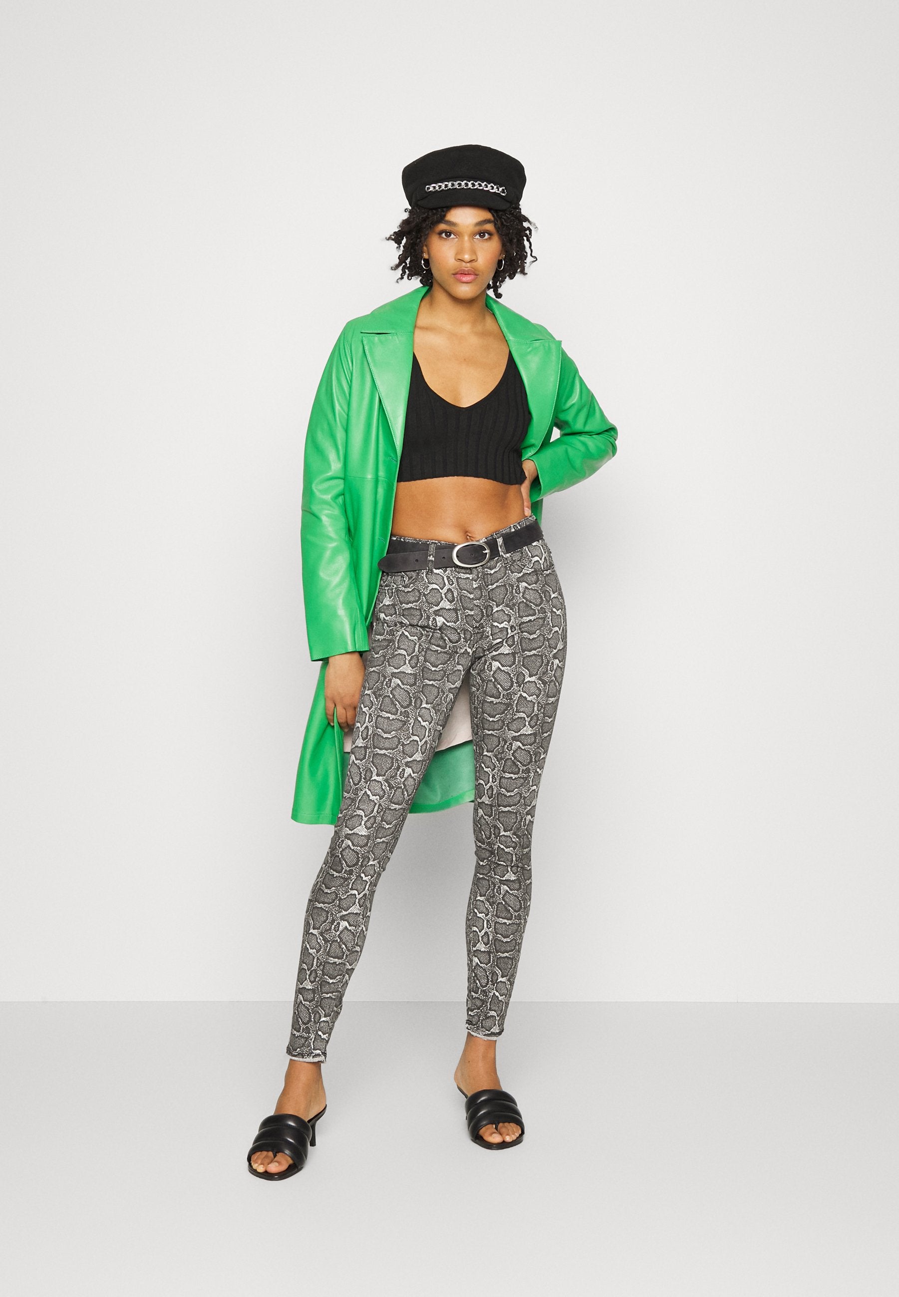 ONLBLUSH LIFE MID ANK SNAKE RAW Media 3