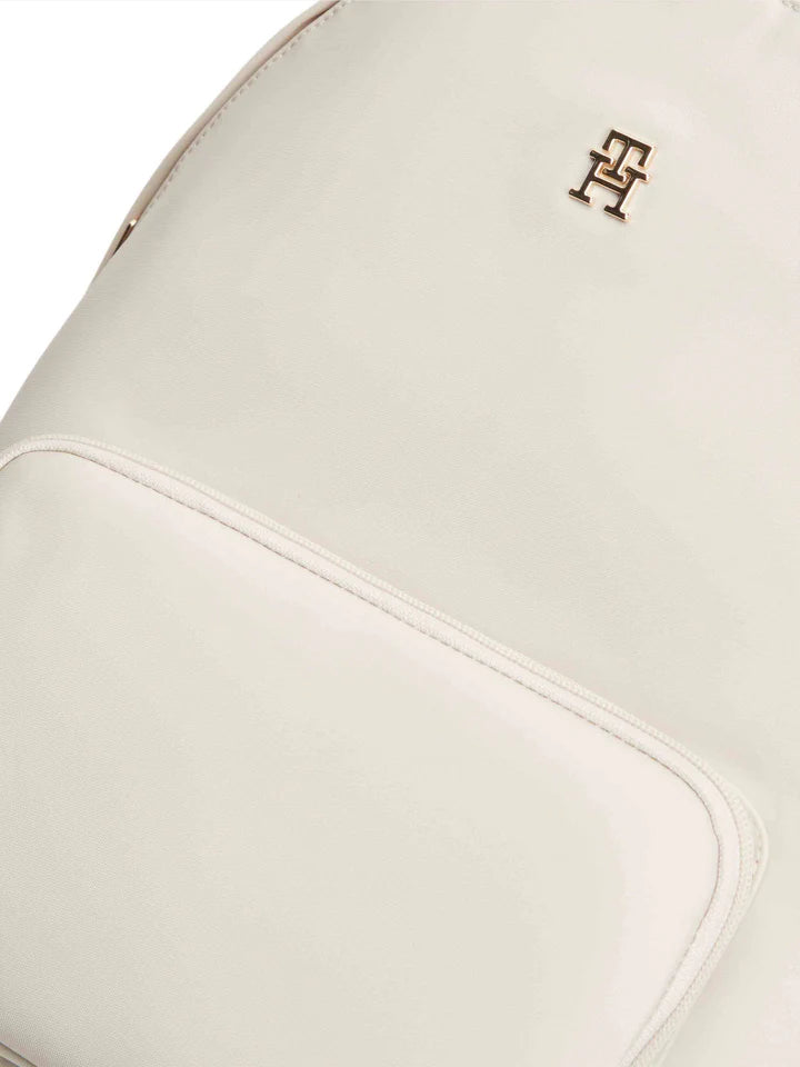 Tommy Hilfiger MONOGRAM DOME - Backpack - soft cream