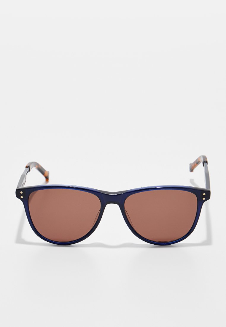 Hackett London