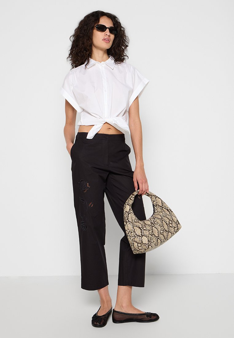 TWINSET