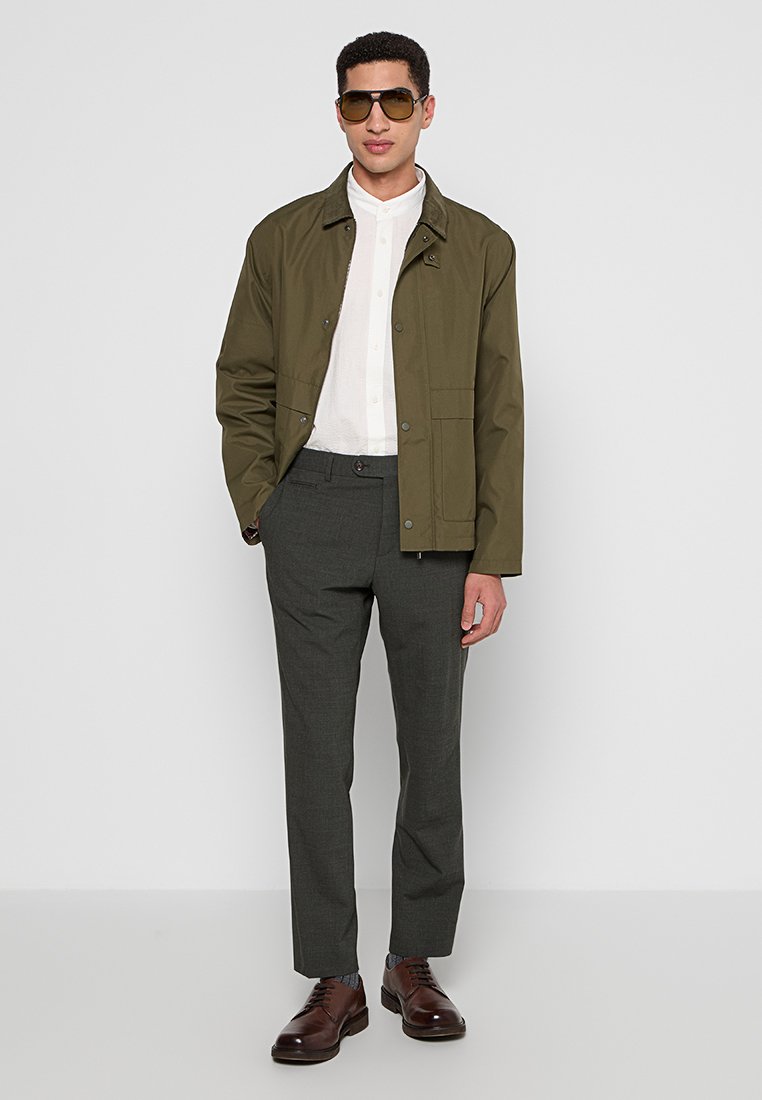 BOSS GENIUS SLIM FIT