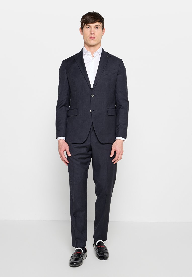 Michael Kors SLIM FIT
