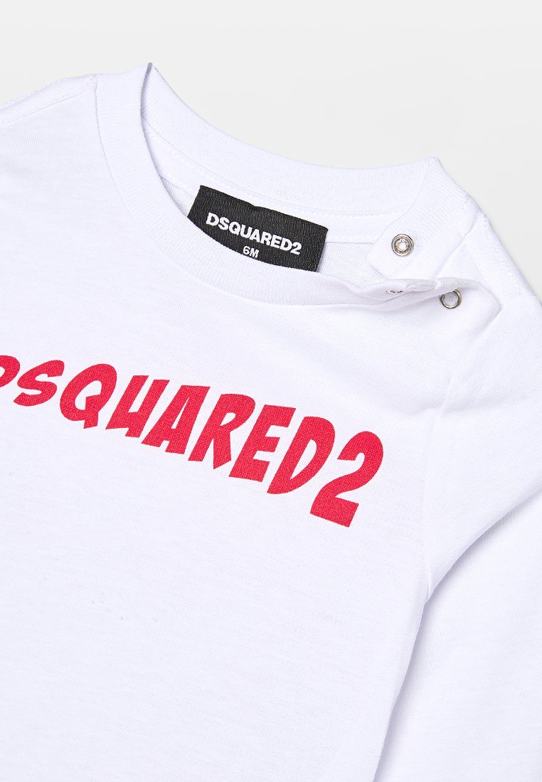Dsquared2