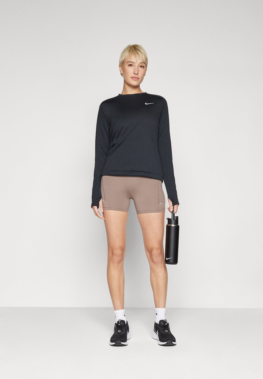Nike Performance W NK DF SWIFT HR 4IN SHORT
