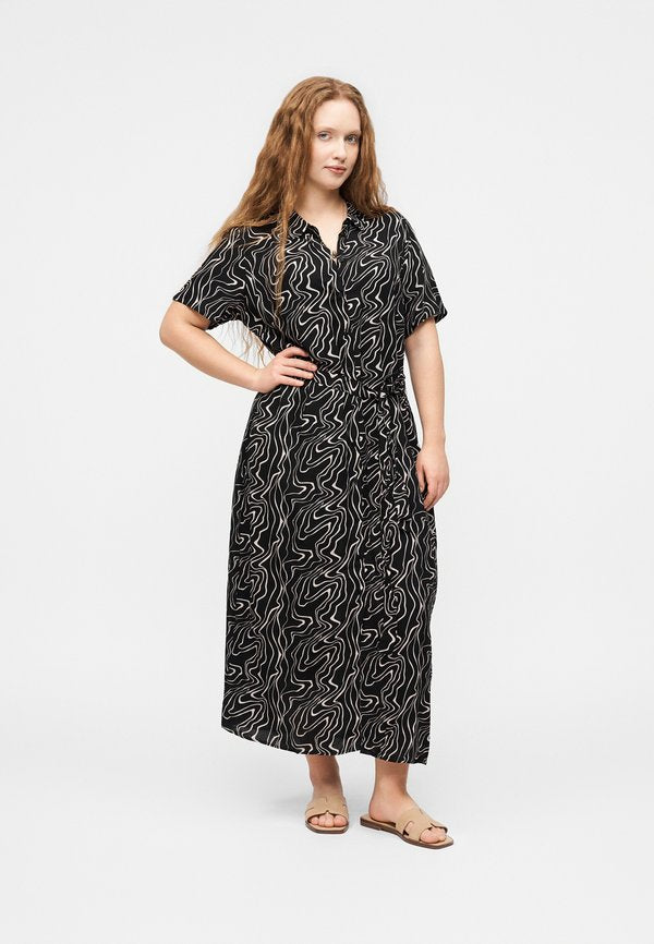 Vero Moda Curve VMCEASY LONG SHIRT DRESS